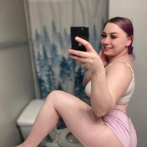 Beverly  Come and feel my wet juicy pussy 29 years old White Blonde Hair Brown Eyes Cam Shows Visiti