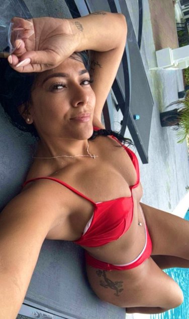 Veronica  Im available for both Incall and outcall service near you 26 years old White Black Hair Br