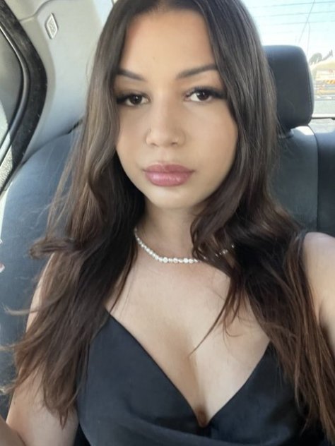 Jasmine  Im avail for both Incall nd outcall hot vids and FT show also avail. 26 years old Black Hai