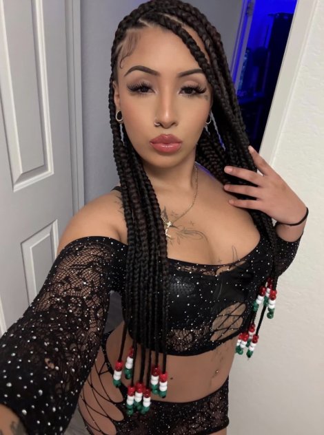 Ella  Am available for all fun and all hole telegram ellaella722 25 years old White Black Hair Black