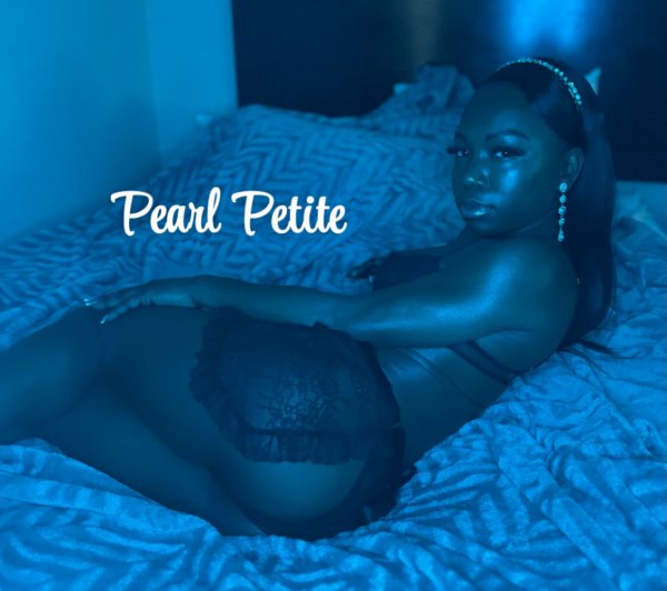 Pearl Petite  Welcome to Petite Sanctuary Come where peace is fulfilled 26 years old Black Posted 08